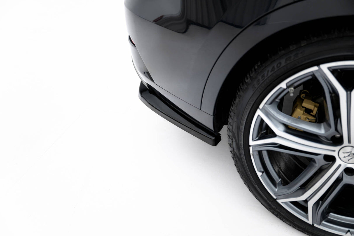 Maxton Design Rear Splitter (With Vertical Bars) Maserati Levante GT MK1 Facelift