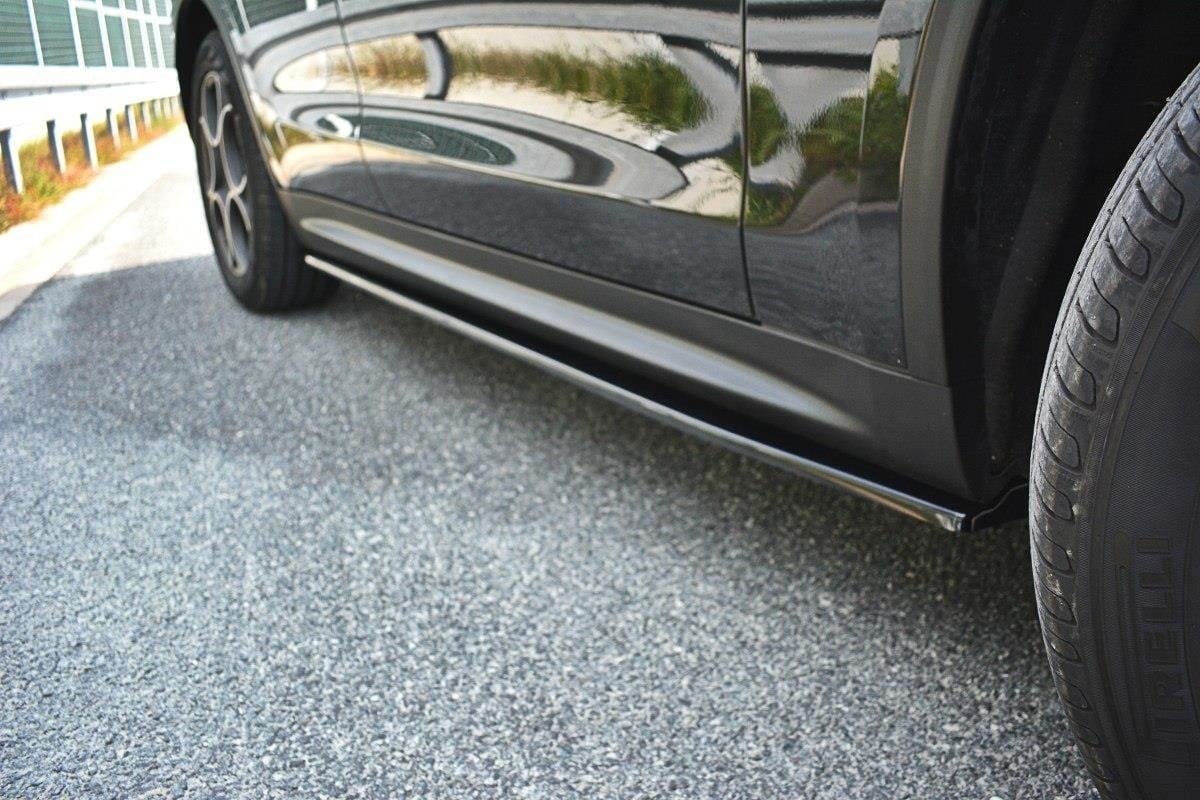 Maxton Design Side Skirts Diffusers Alfa Romeo Stelvio