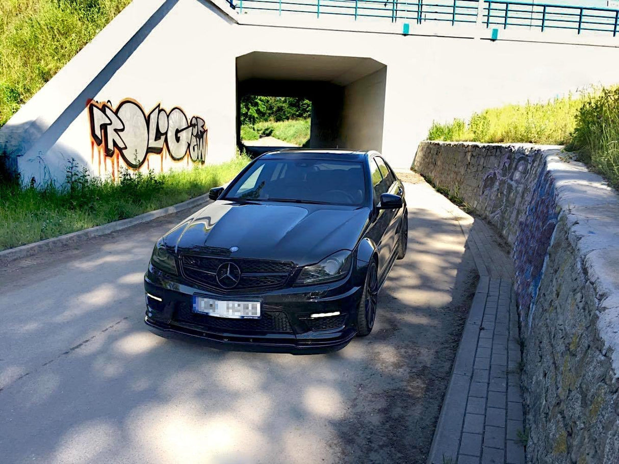 Maxton Design Side Skirts Diffusers Mercedes-Benz AMG C63 W204 Facelift