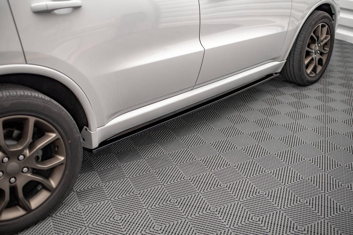Maxton Design Side Skirts Diffusers Dodge Durango RT MK3