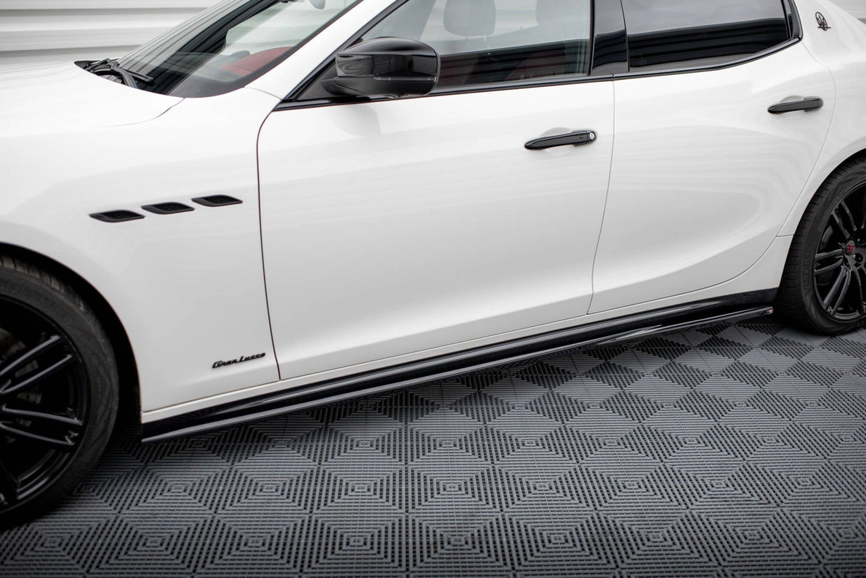 Maxton Design Side Skirts Diffusers Maserati Ghibli MK3 Facelift