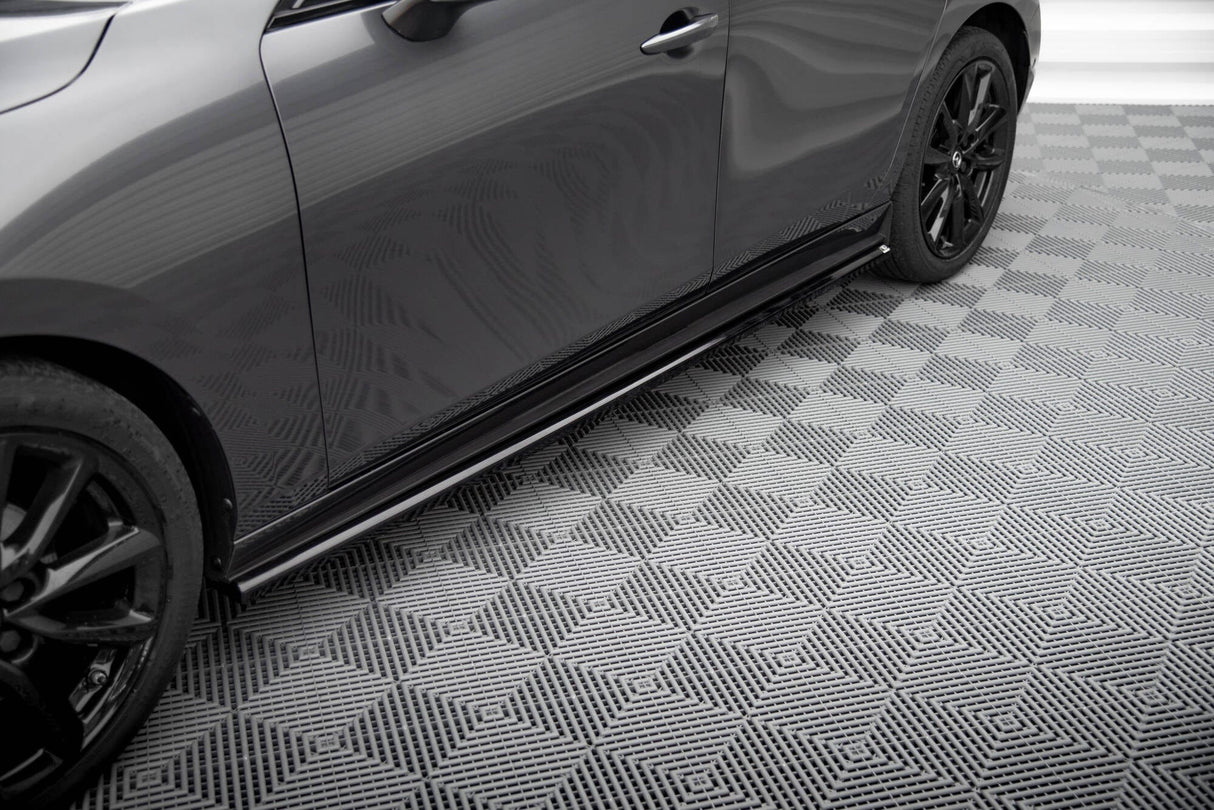 Maxton Design Side Skirts Diffusers Mazda 3 MK4