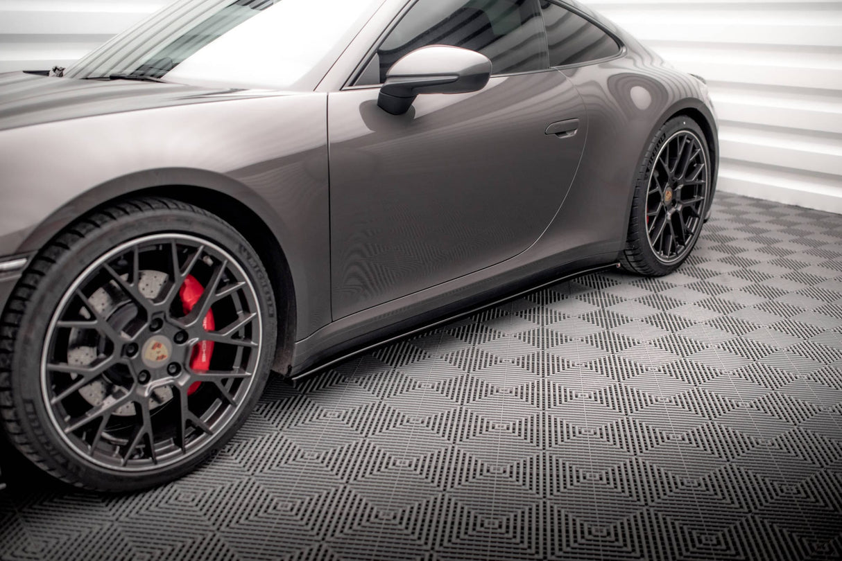Maxton Design Side Skirts Diffusers Porsche 911 Carrera 4S 992