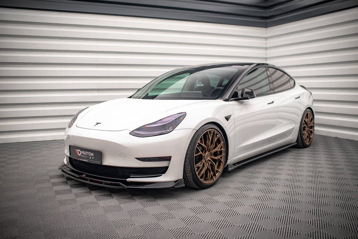 Maxton Design Side Skirts Diffusers V.2 Tesla Model 3