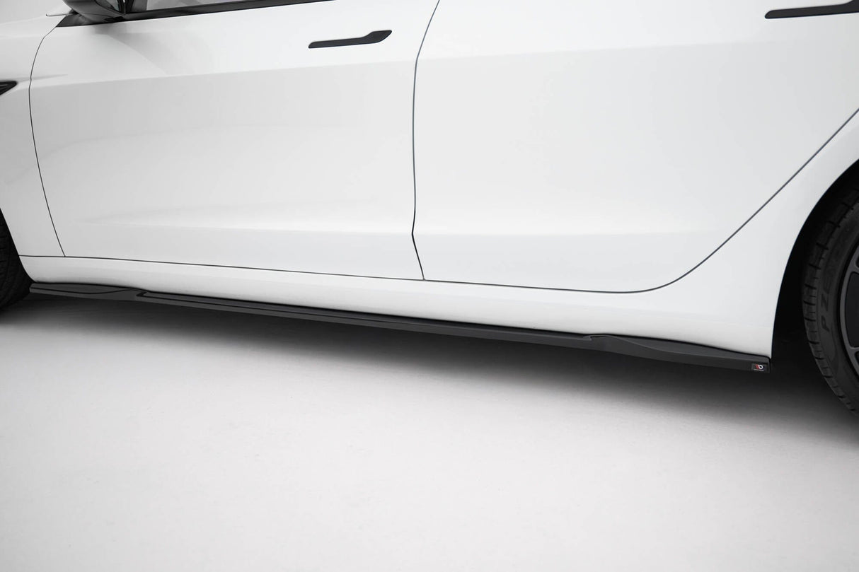 Maxton Design Side Skirts Diffusers V.2 Tesla Model 3 Project Highland (Facelift)