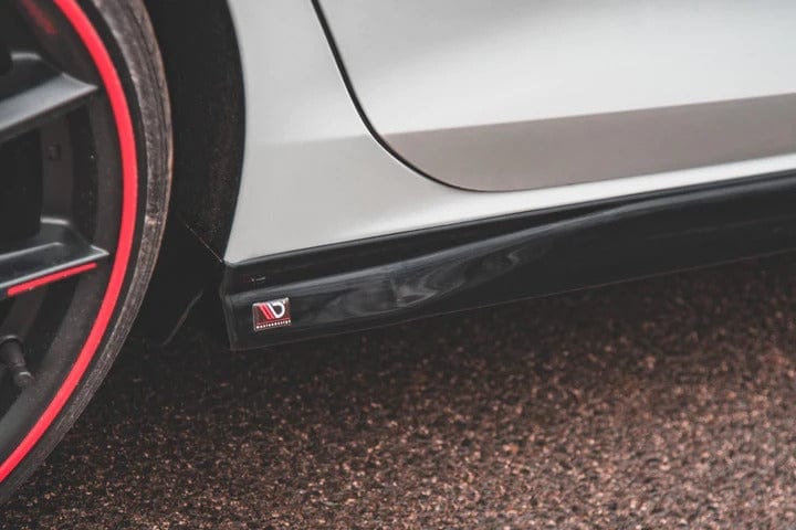 Maxton Design Side Skirts Diffusers V.3 Volkswagen Golf Mk8 GTi / GTi Clubsport / R-Line
