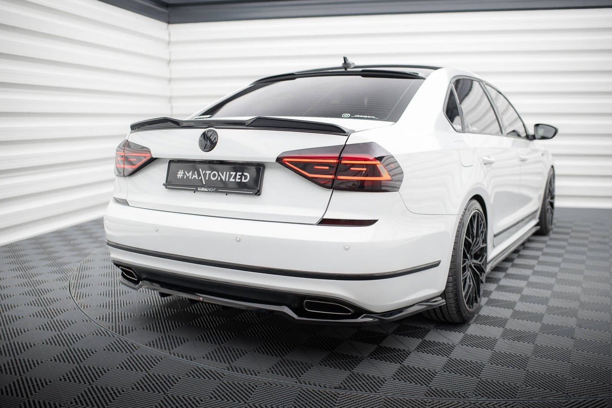 Maxton Design Spoiler Cap 3D Volkswagen Passat GT