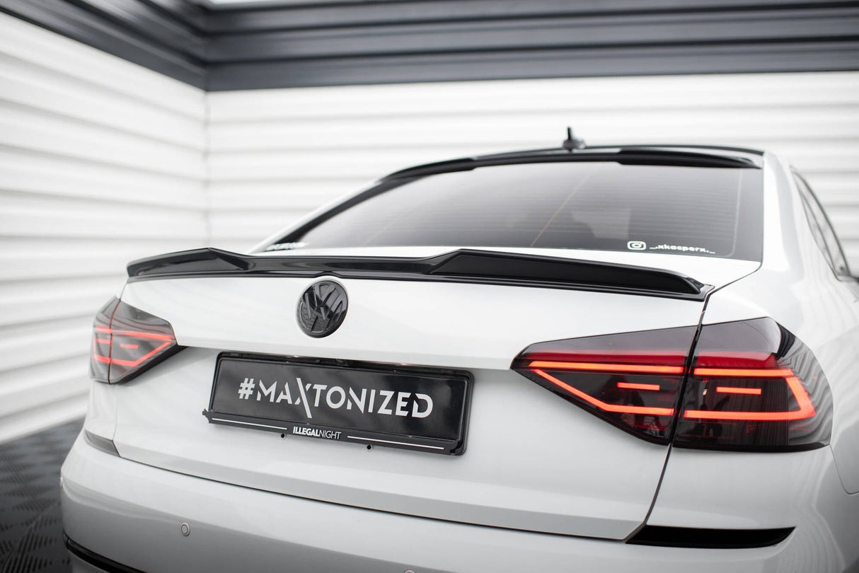 Maxton Design Spoiler Cap 3D Volkswagen Passat GT