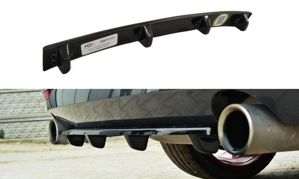 Maxton Design Central Rear Splitter BMW 4 F32 M-Package (With Vertical Bars)