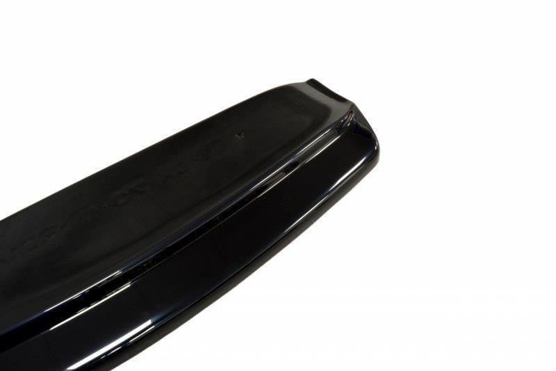 Maxton Design Central Rear Splitter Infiniti Qx70