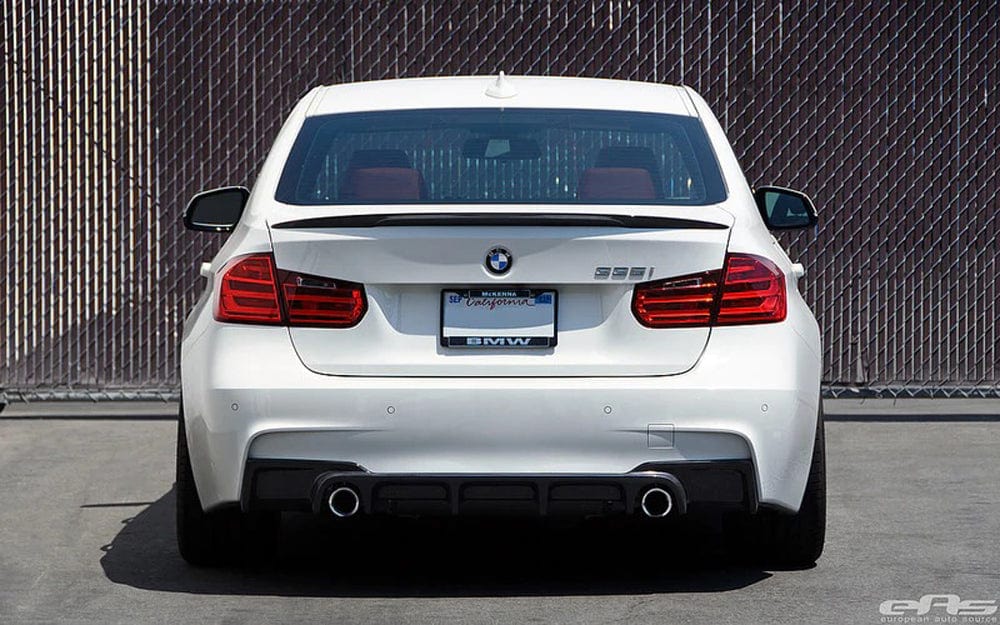 IND Painted Rear Reflector Set - BMW / F30 / 3-Series