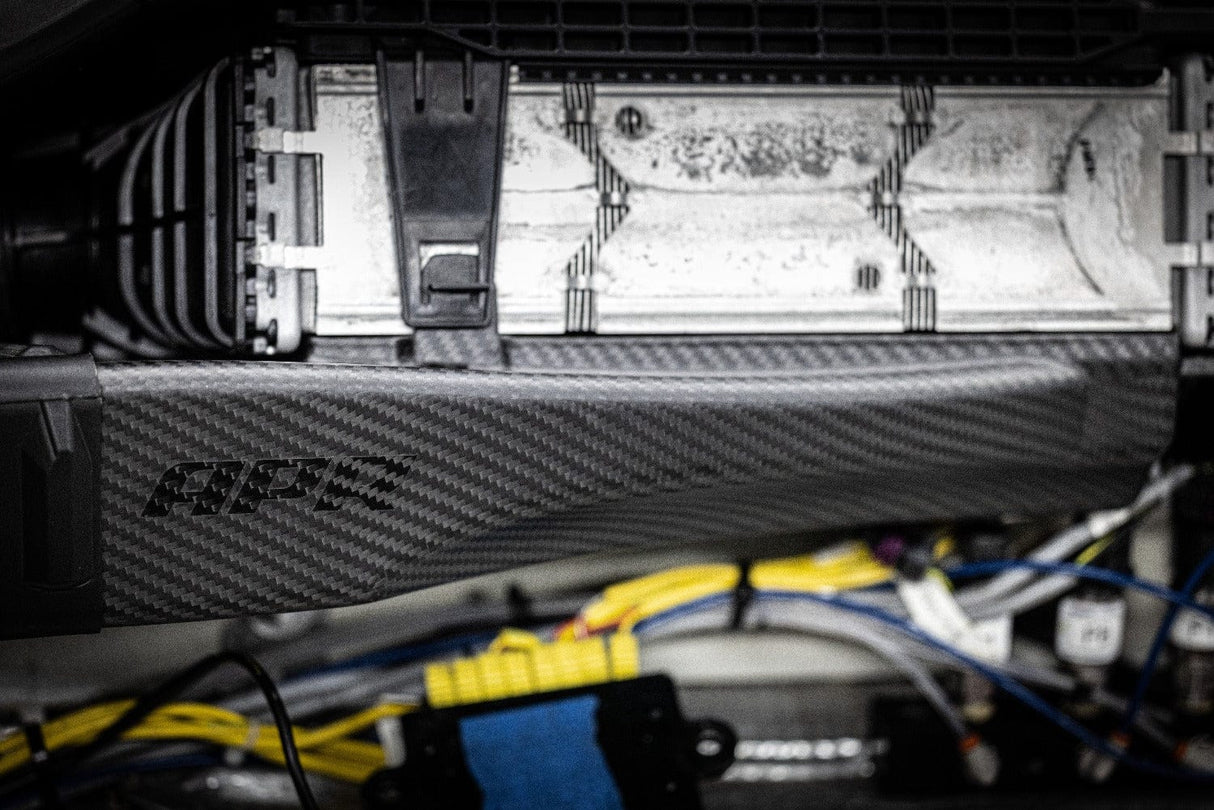APR Carbon Fiber Intercooler Ducts - Porsche / 992 / 3.0T / 911