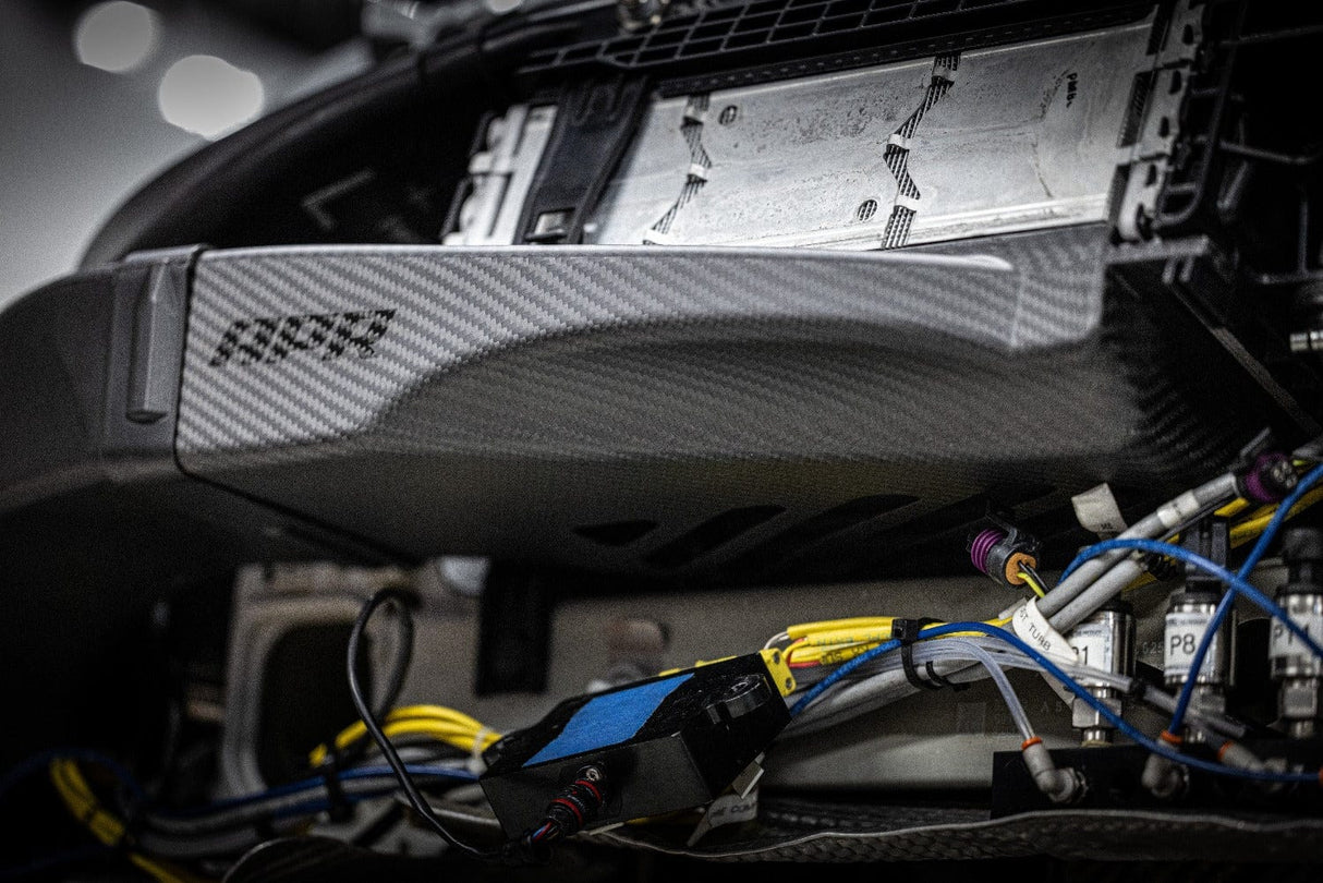 APR Carbon Fiber Intercooler Ducts - Porsche / 992 / 3.0T / 911