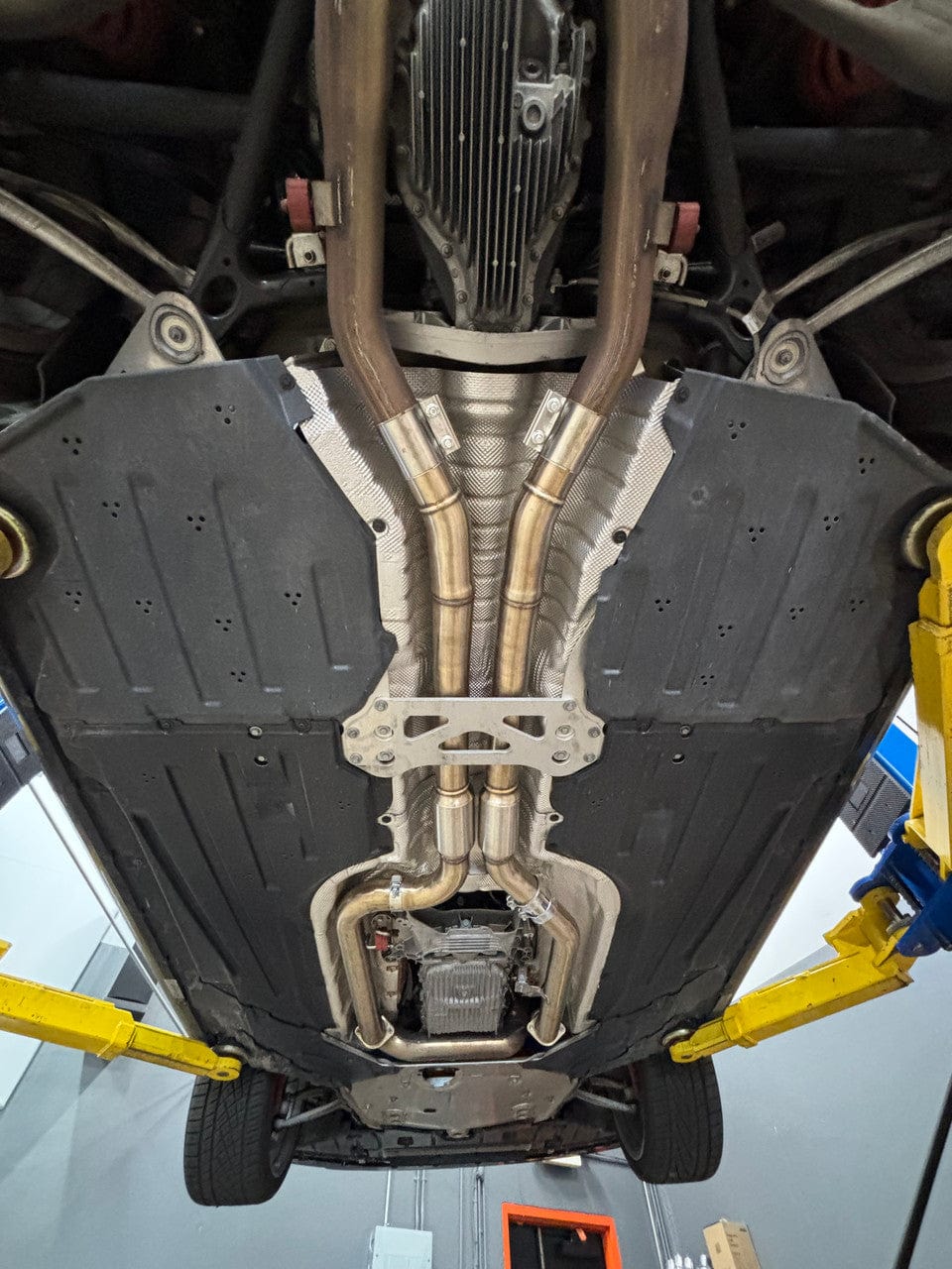 MAD BMW Resonated H-Pipe Midpipe - BMW / G8X / M3 / M4