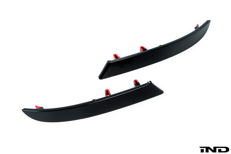 IND F97 X3M / G01 X3 Pre-LCI Painted Rear Reflector Set
