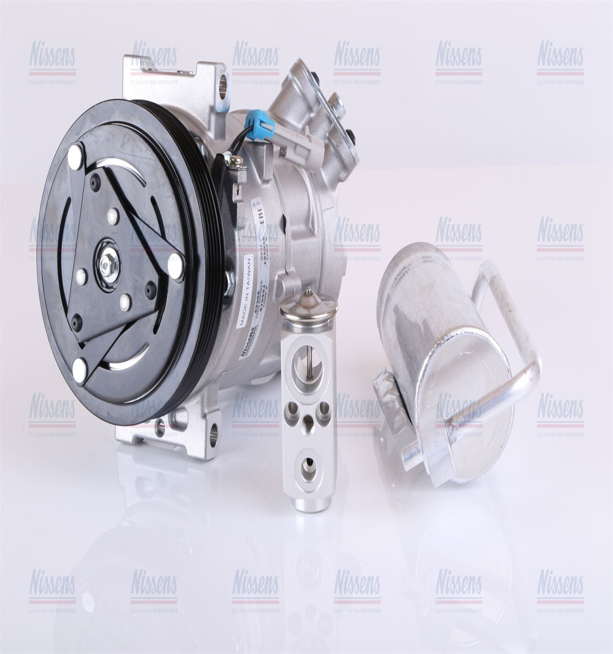 Air Conditioning Compressor Kit - Saab