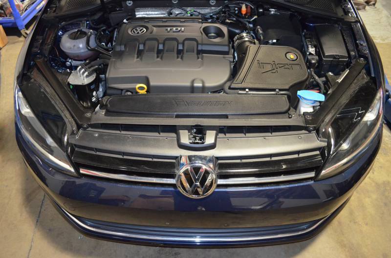 Injen EVOLUTION Cold Air Intake System | VW Mk7 Golf TDi
