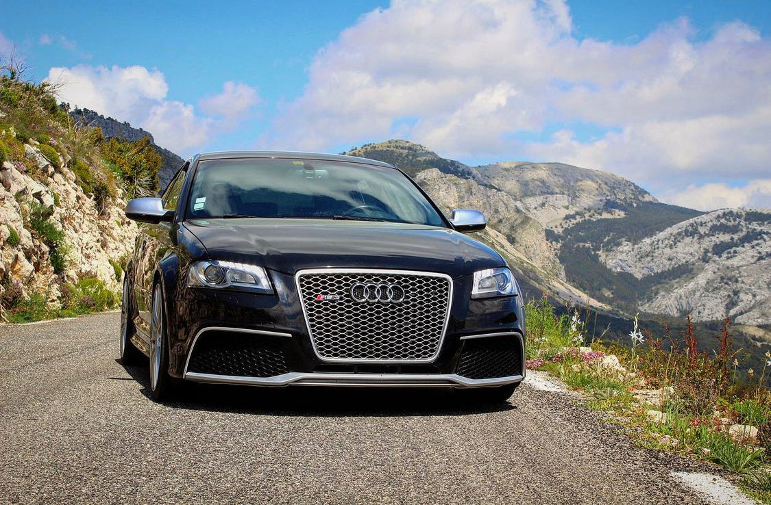 Audi RS3 Honeycomb Front Grille | (2009-2012) 8P.5 A3/S3