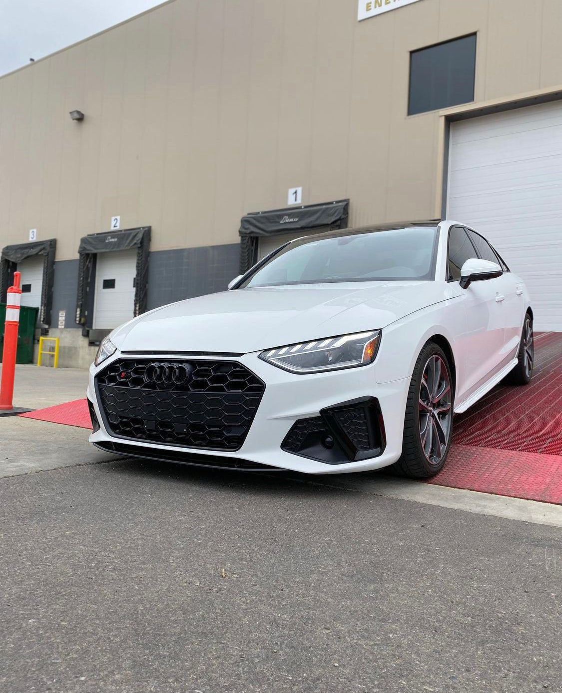 Audi RS4 Honeycomb Front Grille | (2020-2022) B9.5 A4/S4