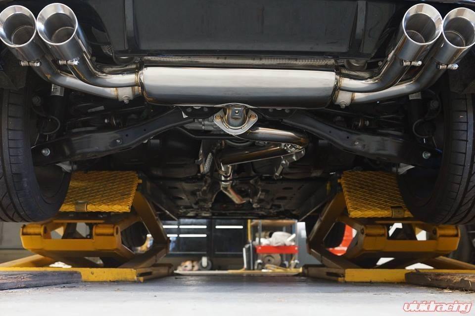 ARMYTRIX Stainless Steel Valvetronic Catback Exhaust System Quad Blue Coated Tips Volkswagen Golf R MK7.5 17+
