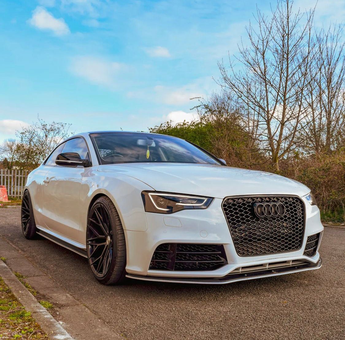 Audi RS5 Honeycomb Front Grille | (2013-2016) B8.5 A5/S5