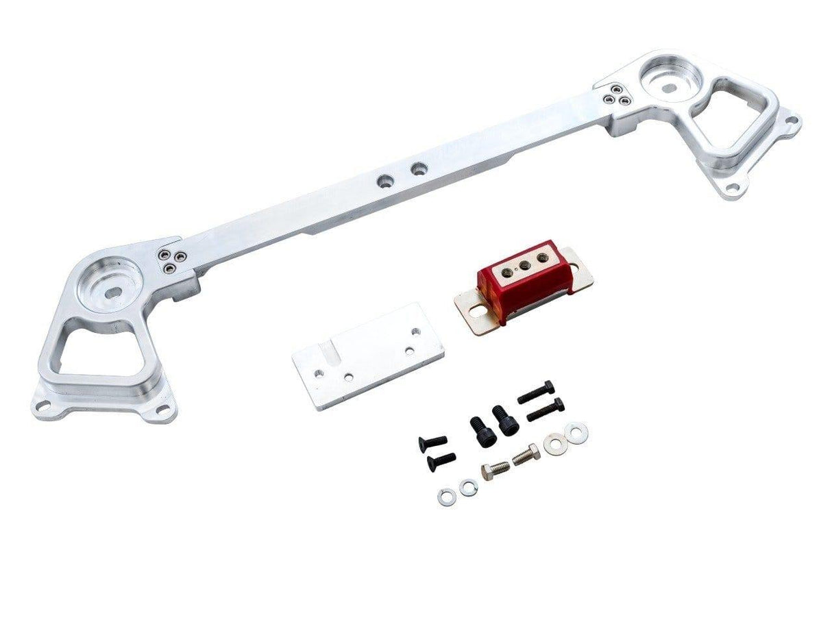 AWE Tuning Drivetrain Stabilizer with Poly Mount, for Manual Transmission