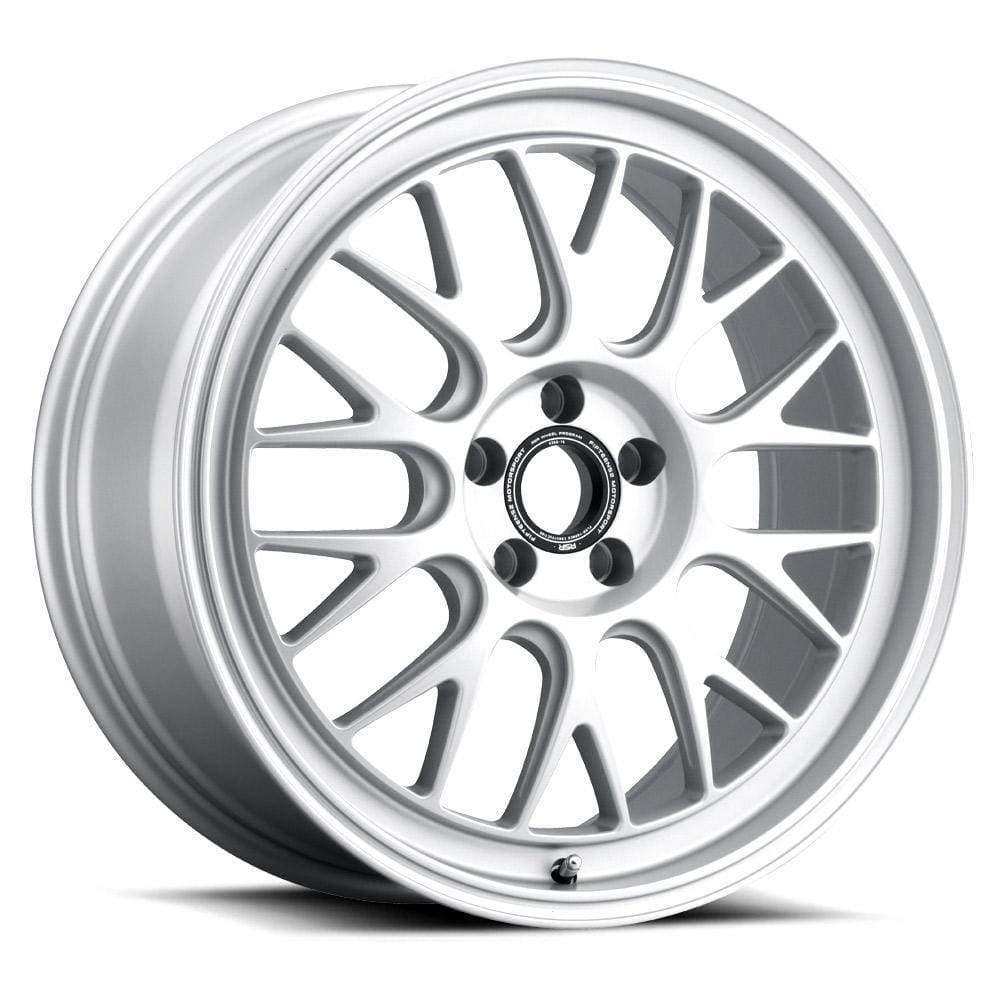 Fifteen52 Holeshot RSR Wheel 19" 5x120 in Radiant Silver