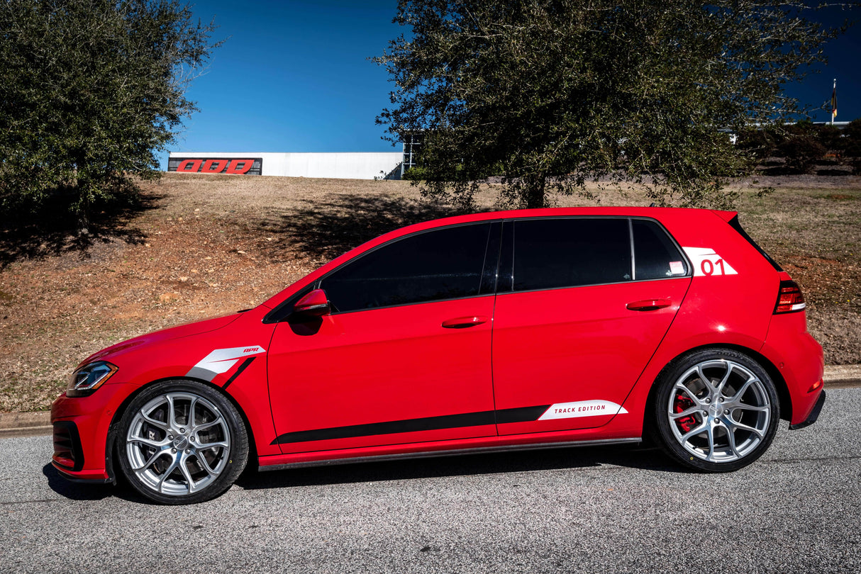 APR S01 18" 5x112 Silver/Machined Forged Wheel